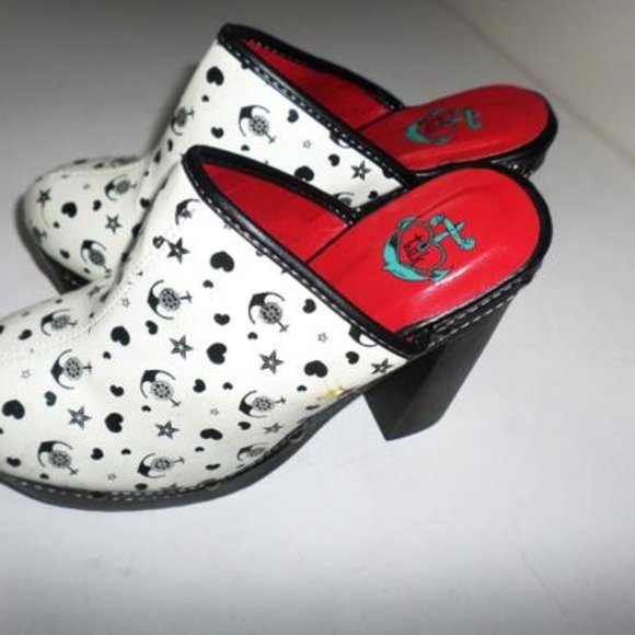 White Brand White/Black Anchor/Heart/Star Platform - Picture 6 of 8